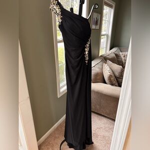 Alyce Paris Black Formal Dress